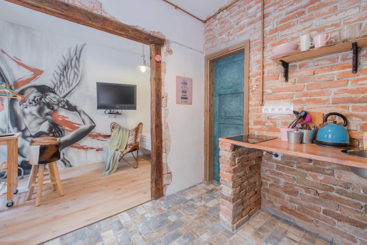Accommodation At The Zeus Apartment Братислава Екстер'єр фото